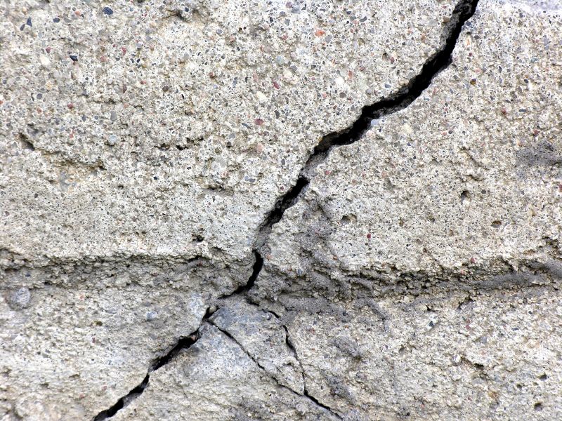 Crack Repair in Walls